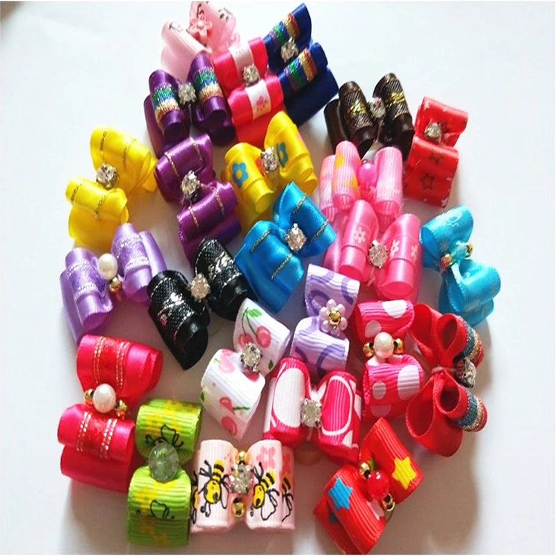 Bandas elásticas para animais de estimação, acessórios para o cabelo do cão, arcos de flores, decoração do gato, conjunto aleatório, 20 pcs, 50 pcs, 100pcs