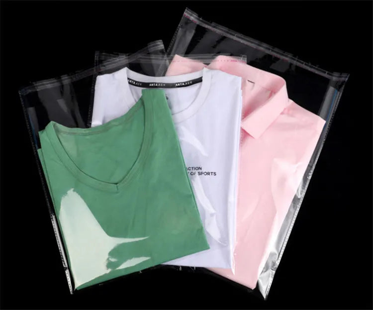 100PCS Sacos Adesivos Transparentes OPP de 20~55cm de Largura para Embalagem de Roupas, Calçados, Camisetas, Meias, Roupas Íntimas, Brinquedos, Livros e Presentes