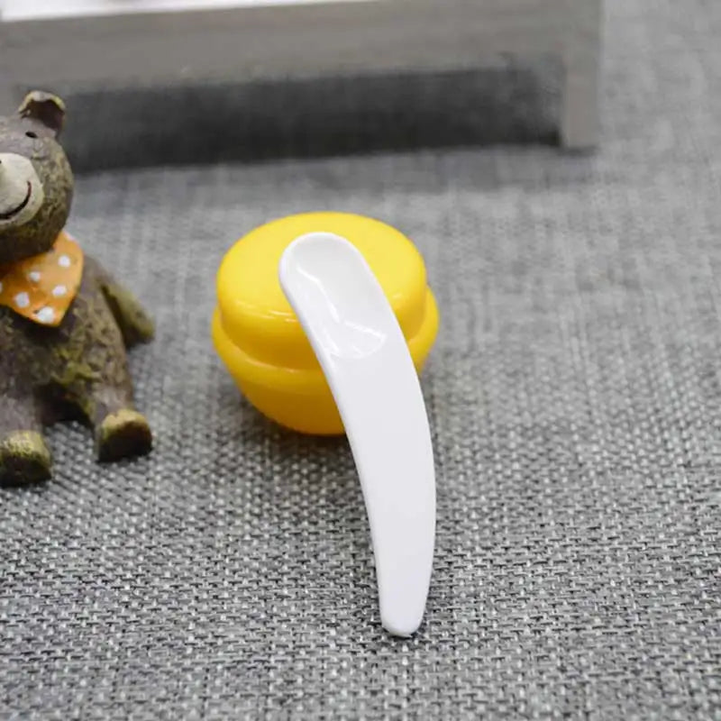 10 pçs mini espátula colheres curvas descartáveis máscara facial creme para os olhos maquiagem vara compõem ferramenta de beleza acessórios