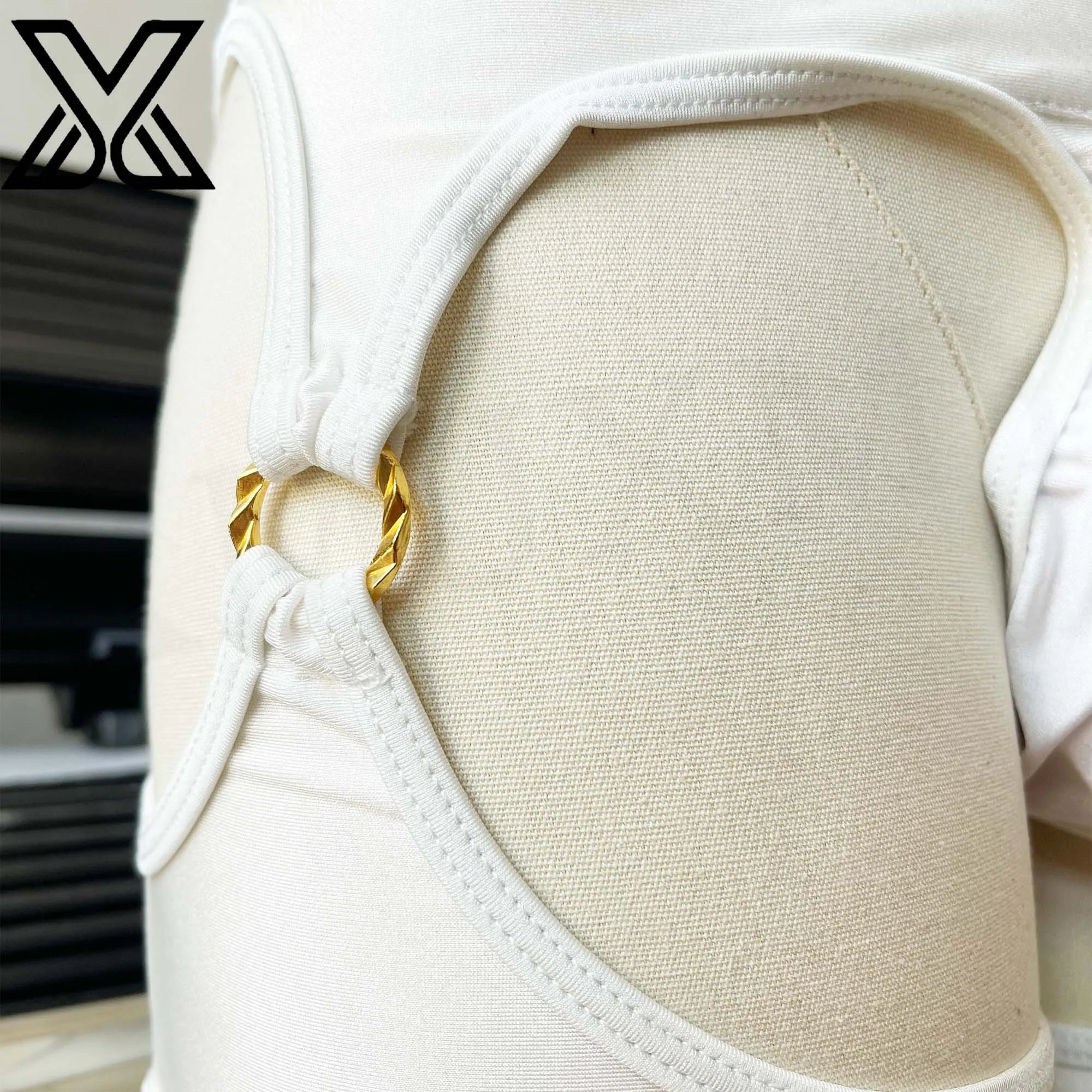 XMJXMY Roupa íntima masculina sexy e sexy com nádegas expostas e anel de metal oco, trajes de banho de praia