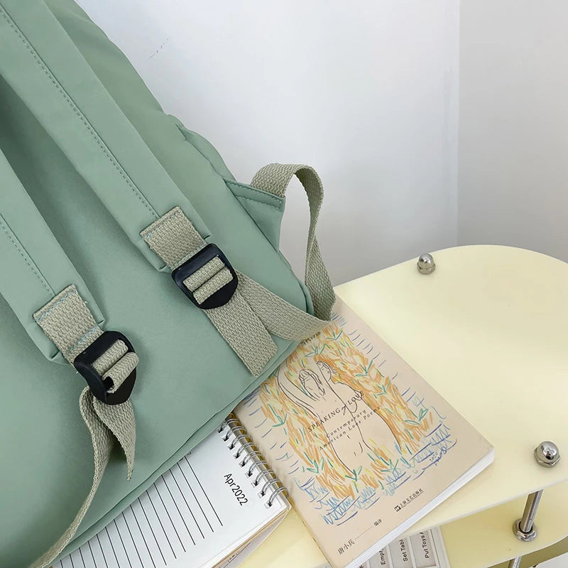 Mochila casual simples de cor sólida, leve e para estudantes do ensino médio, mochila multifuncional adequada para viagens, escola