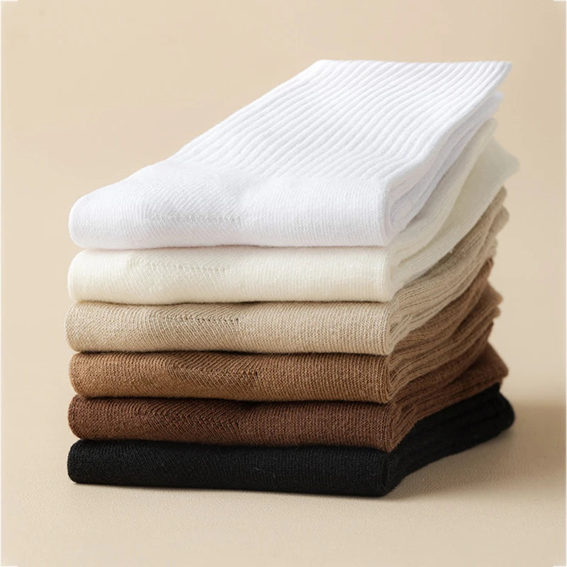 Meias masculinas retro cor sólida café branco cáqui bege respirável meias de algodão casual esporte na moda moda tubo médio meia longa